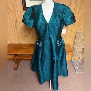 NWT Rene by Rene Ruiz Green Short Sleeve Jacquard Cocktail Midi Gown Size 16
